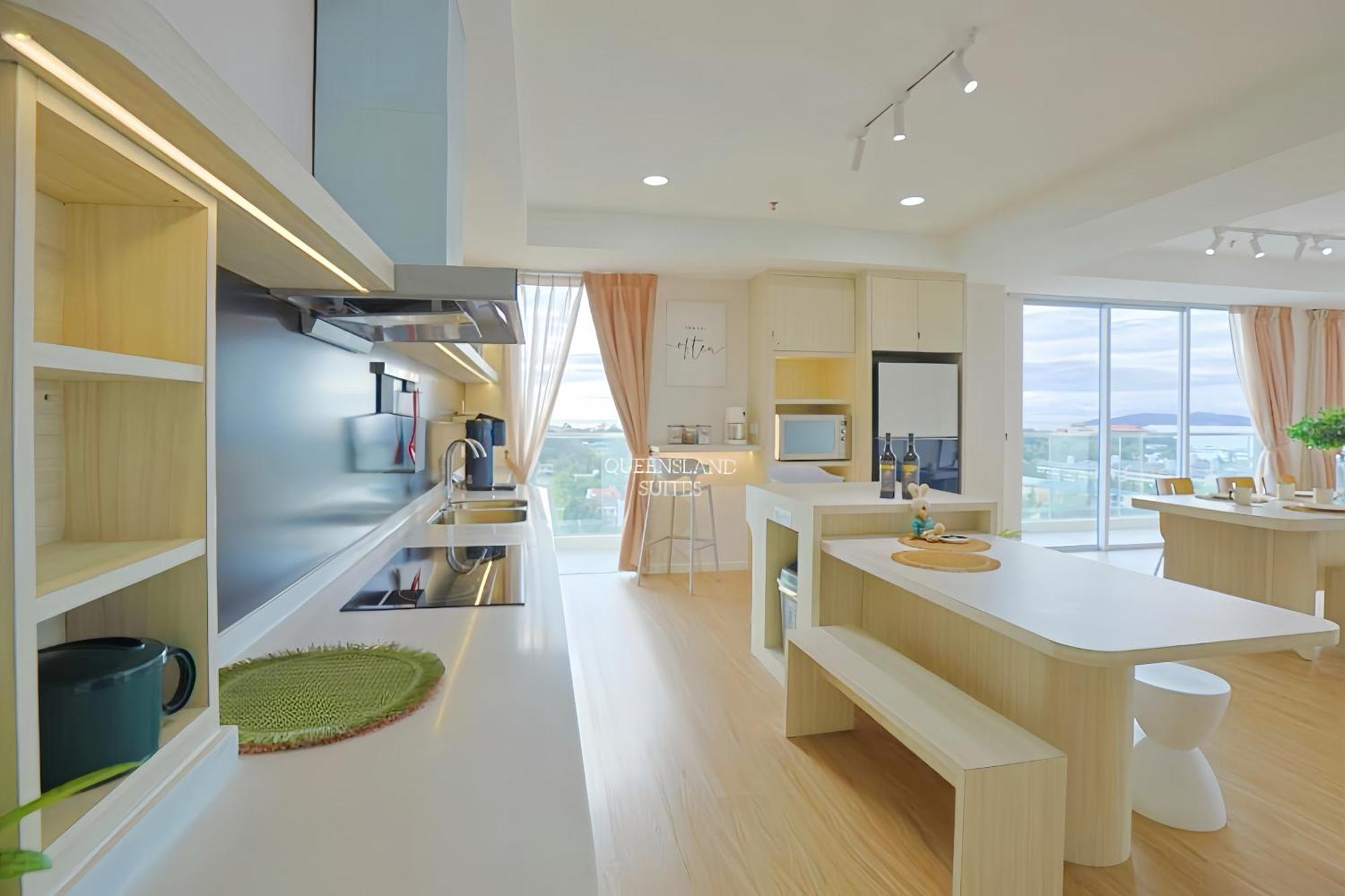 QUEENSLAND SUITES at Aru Suites, Kota Kinabalu Bagian luar foto