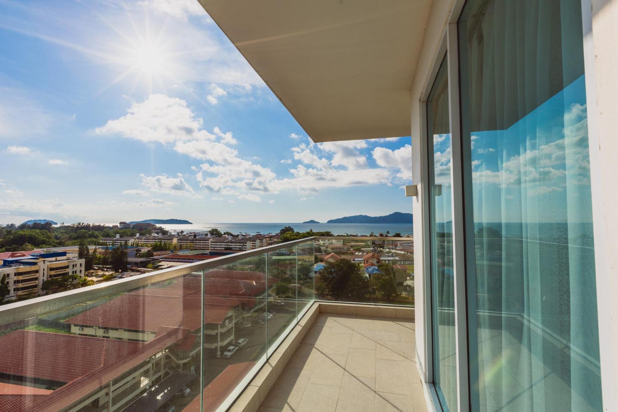 QUEENSLAND SUITES at Aru Suites, Kota Kinabalu Bagian luar foto